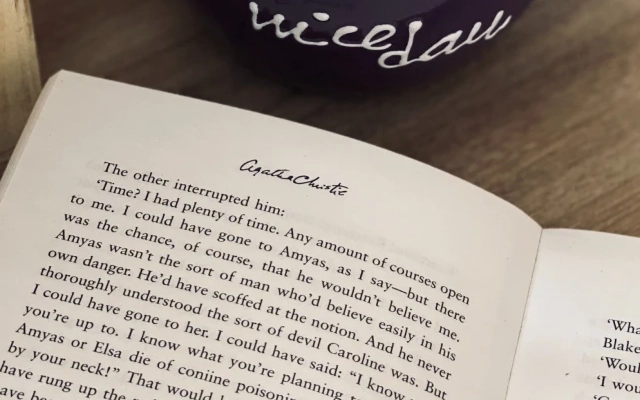 3 novel ringan untuk belajar bahasa inggris