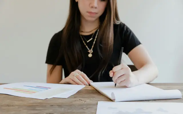 Jebakan Soal IELTS Reading: Bagaimana Cara Efektif Mengenali Distractor?