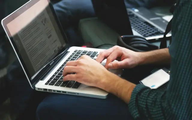 Cara Menulis Email Dalam Bahasa Inggris yang Profesional