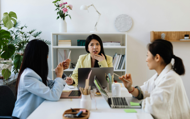 10+ Istilah Profesional Untuk Mengganti Kata ‘Very’ di Dunia Kerja