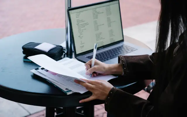 Kumpulan Vocabulary Bahasa Inggris yang Sering Digunakan di Tingkat SMP