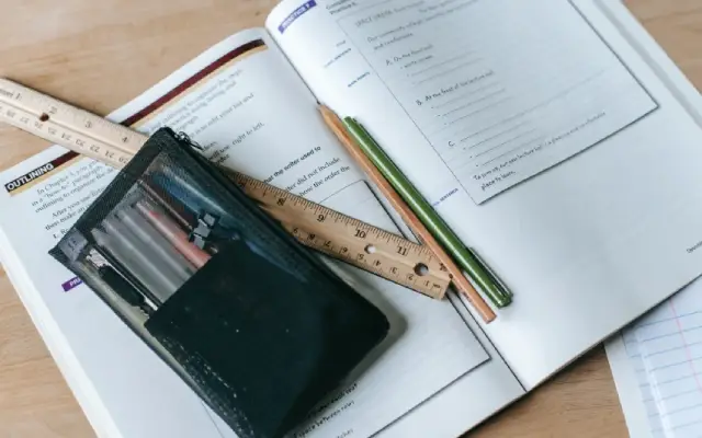 Kata Penghubung dalam Bahasa Inggris