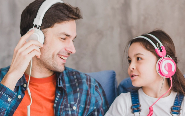 cara meningkatkan kemampuan listening
