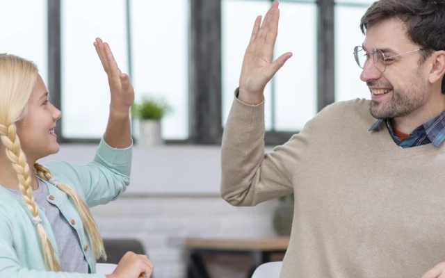 cara perkenalan diri dalam bahasa inggris