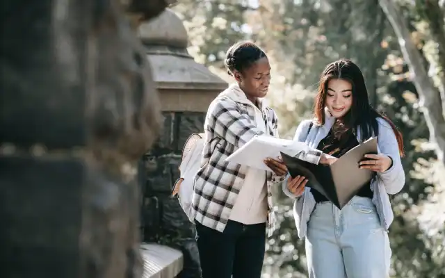 Tips Menyampaikan Cerita Bahasa Inggris dengan Percaya Diri