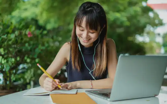 Bentuk dan Contoh Kata Sifat dalam Bahasa Inggris