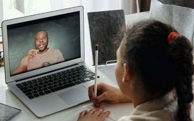 kalimat sapaan dalam bahasa inggris