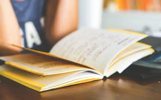 Daftar Kata Benda Bahasa Inggris Awalan I