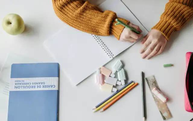 Daftar Kata Benda Bahasa Inggris Awalan M