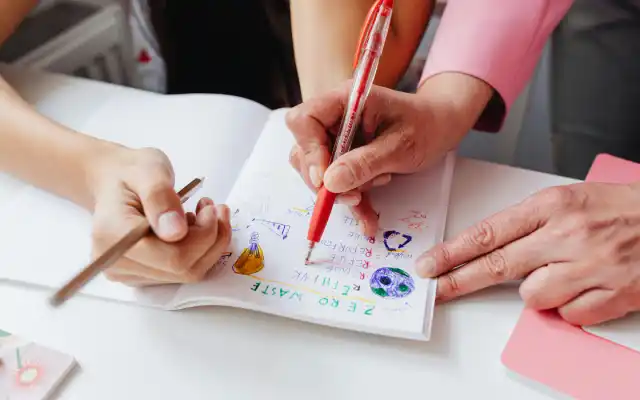 Daftar Kata Benda Bahasa Inggris Awalan V