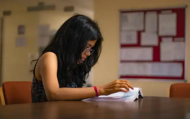 Daftar Kata Sifat Bahasa Inggris Awalan C