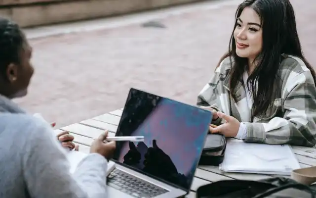 Pentingnya Kursus Bahasa Inggris Terdekat untuk Dewasa