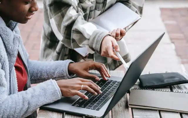 Panduan Sebelum Les Speaking Bahasa Inggris Online