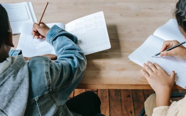 materi dalam kursus bahasa inggris smp