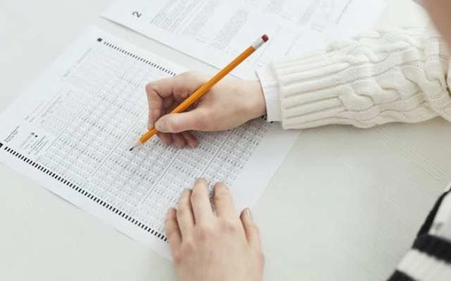pelajari materi ini untuk ielts exam practice