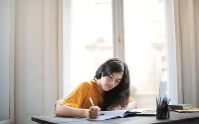 Perbedaan Have dan Had dan Aturan Penggunaannya