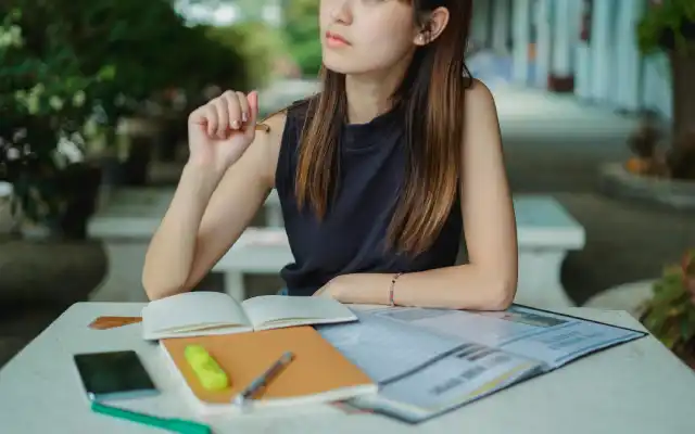 Perbedaan Penggunaan Much Dan Many