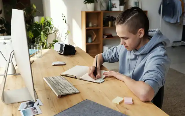 Rekomendasi Film Kartun untuk Belajar Bahasa Inggris