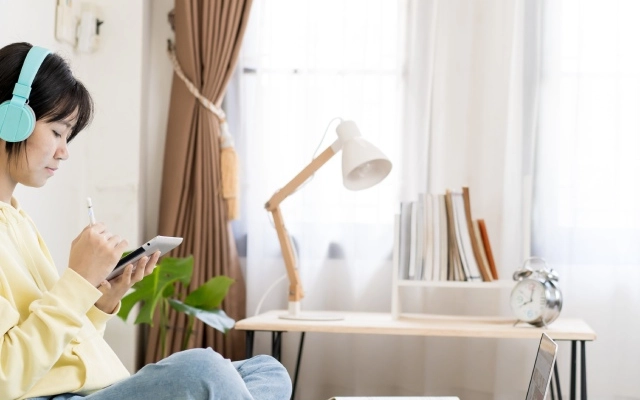 rekomendasi tempat belajar bahasa inggris online murah