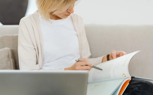 situs untuk belajar grammar online