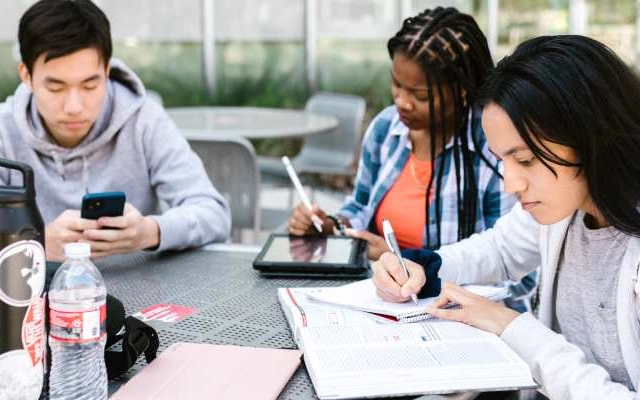 tips belajar passive english grammar