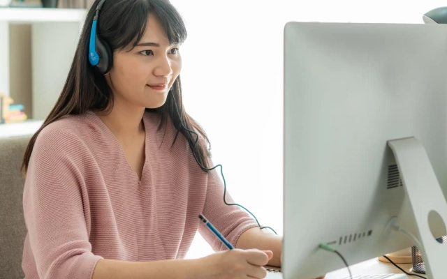 tips memilih les bahasa inggris online