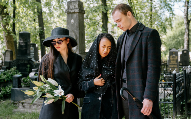 Selain Deep Condolence, Ini 50+ Ucapan Belasungkawa dalam Bahasa Inggris