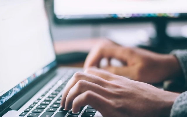 website untuk mengecek grammar bahasa inggris